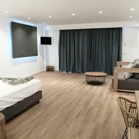 Hotel Geranium Residence Adults Only 4*