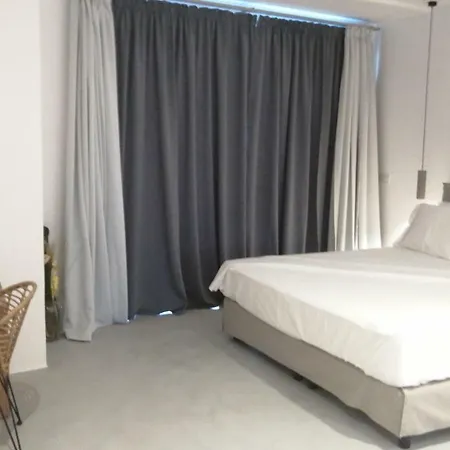 Geranium Residence Adults Only