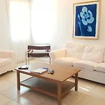 天竺葵同性恋公寓 4*