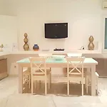天竺葵同性恋公寓 4* Mykonos Town