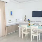 天竺葵同性恋公寓 4*