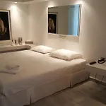 天竺葵同性恋公寓 4* Mykonos Town