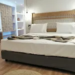 天竺葵同性恋公寓 4* Mykonos Town